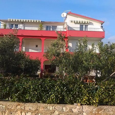 Apartments Mare - 30 M From Pebble Beach Seget Vranjica Exterior photo