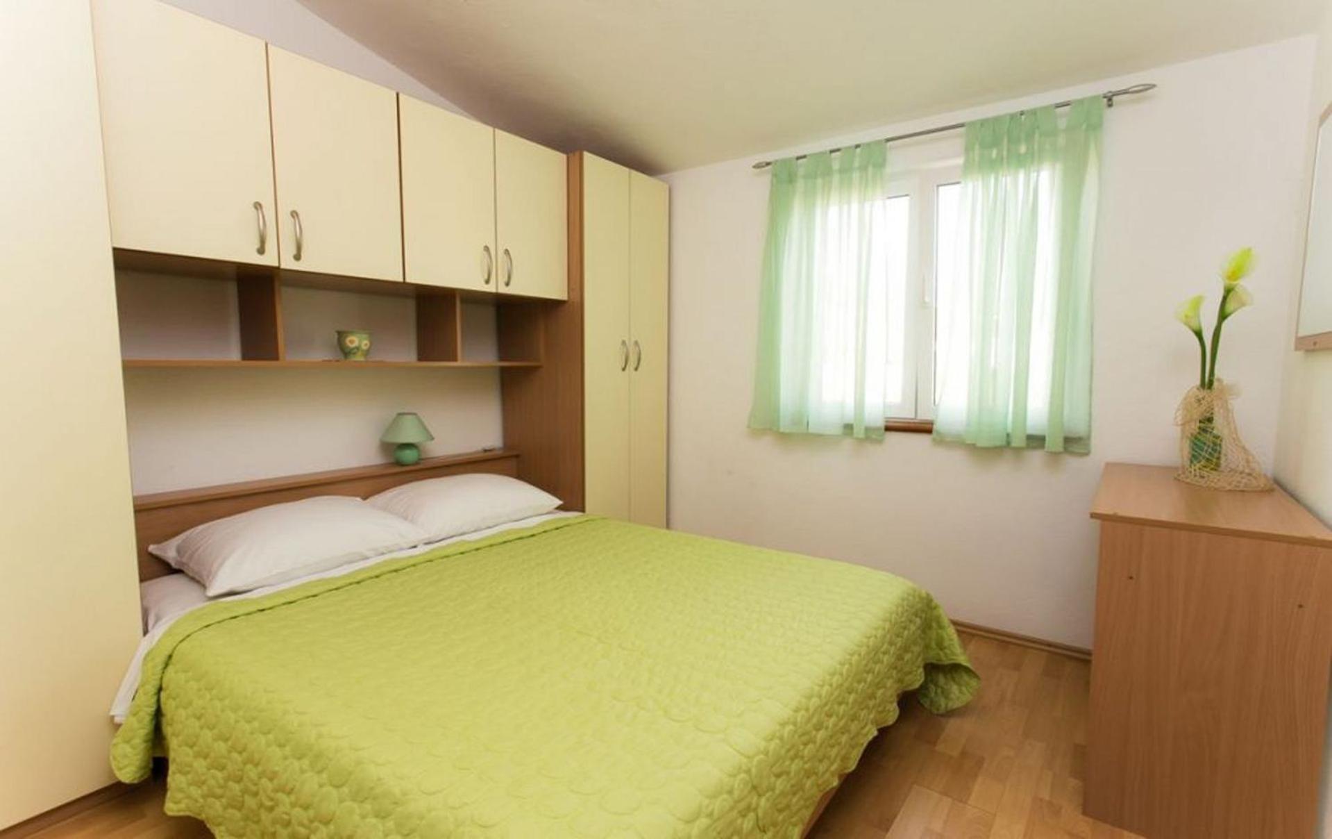 Apartments Mare - 30 M From Pebble Beach Seget Vranjica Exterior photo